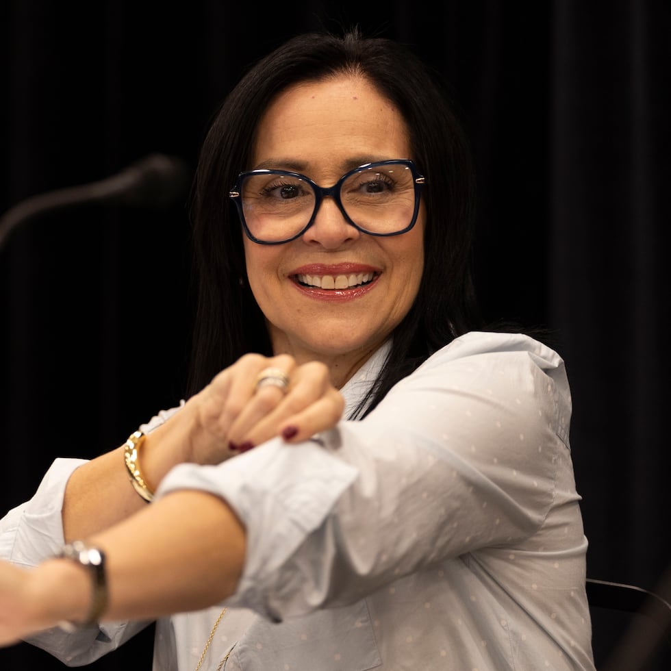 En 1999, la exsecretaria Yanira Raíces Vega solicitó, sin éxito, certificación para maestra de ciencia, biología, salud escolar y matemáticas.
Foto por:
Xavier Araújo | GFR Media
xavier.araujo@gfrmedia.com
Araujo