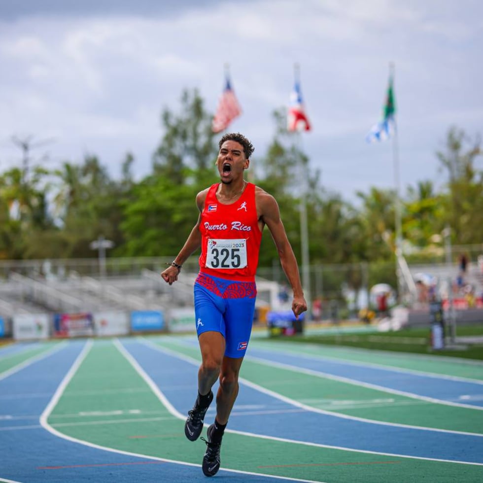 El boricua José Figueroa ganó medalla de bronce en los 200 metros.