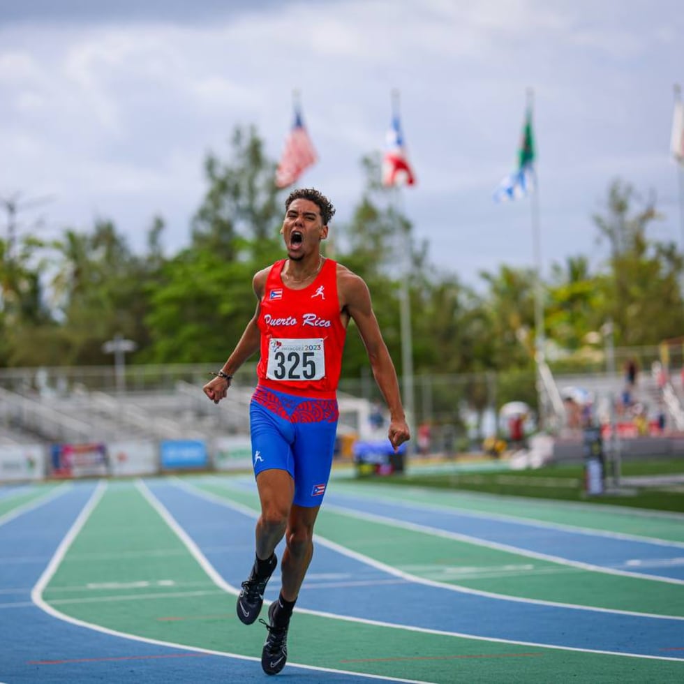 El boricua José Figueroa inicia la temporada 2026 con tiempo y marca nacional de 20.16 segundos en los 200 metros.