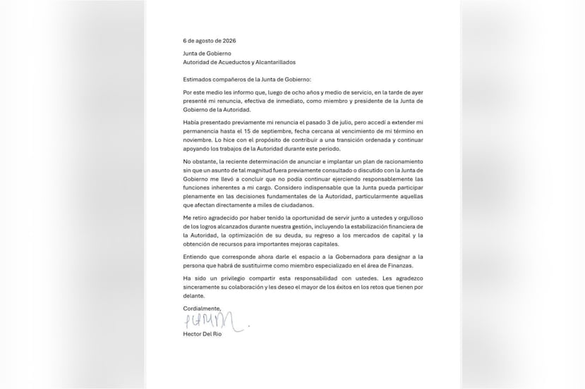 El presidente de la Junta de Gobierno de la Autoridad de Acueductos y Alcantarillados (AAA) presentó su carta de renuncia inmediata luego de que presuntamente no se le consultara a ese cuerpo la implementación del plan de racionamiento para los clientes del embalse Carraízo.