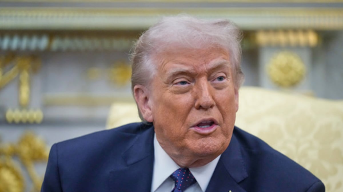 “No voy a aprender su maldito idioma”, dice Donald Trump ante mandatarios latinoamericanos