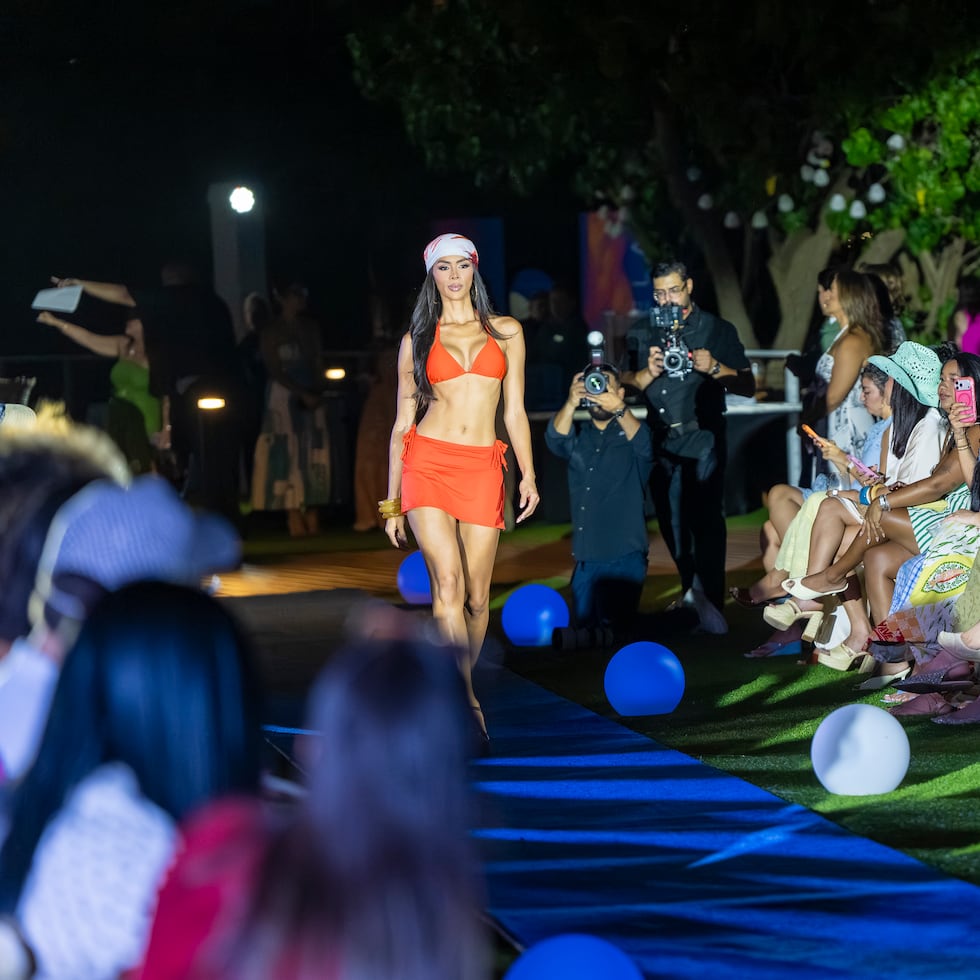 Walmart Puerto Rico presentó las principales tendencias de moda para la temporada verano 2026 durante la nueva edición de Pasarela, celebrada en las facilidades del Hilton Garden Inn en Condado.