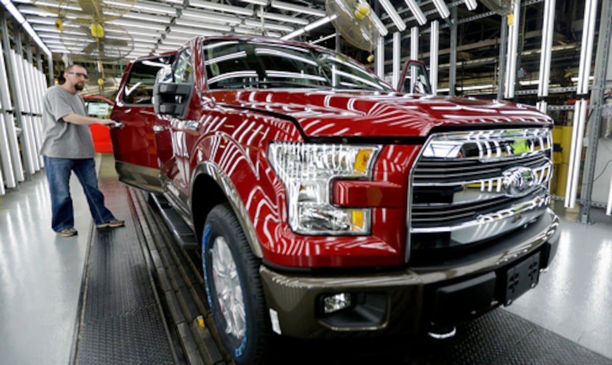 Ford retira 1.4 millones de camionetas F-150 para corregir problema de transmisión