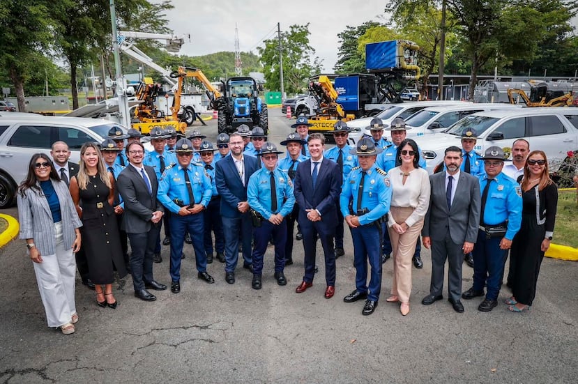 Con el fin de contribuir a un Puerto Rico más seguro, Metropistas entregó 46 patrullas totalmente equipadas a la Policía de Puerto Rico.