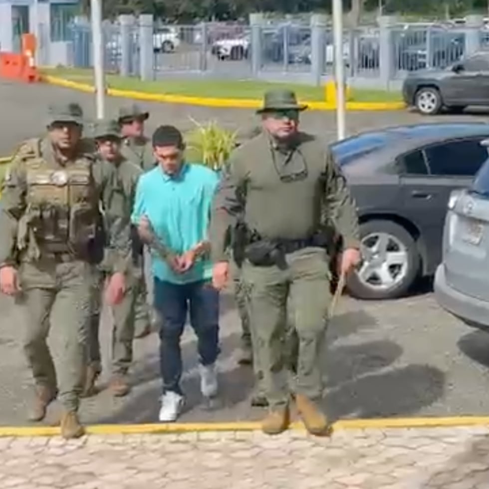 La detención estuvo a cargo de la División de Inteligencia y Arrestos de la región policiaca de Utuado.