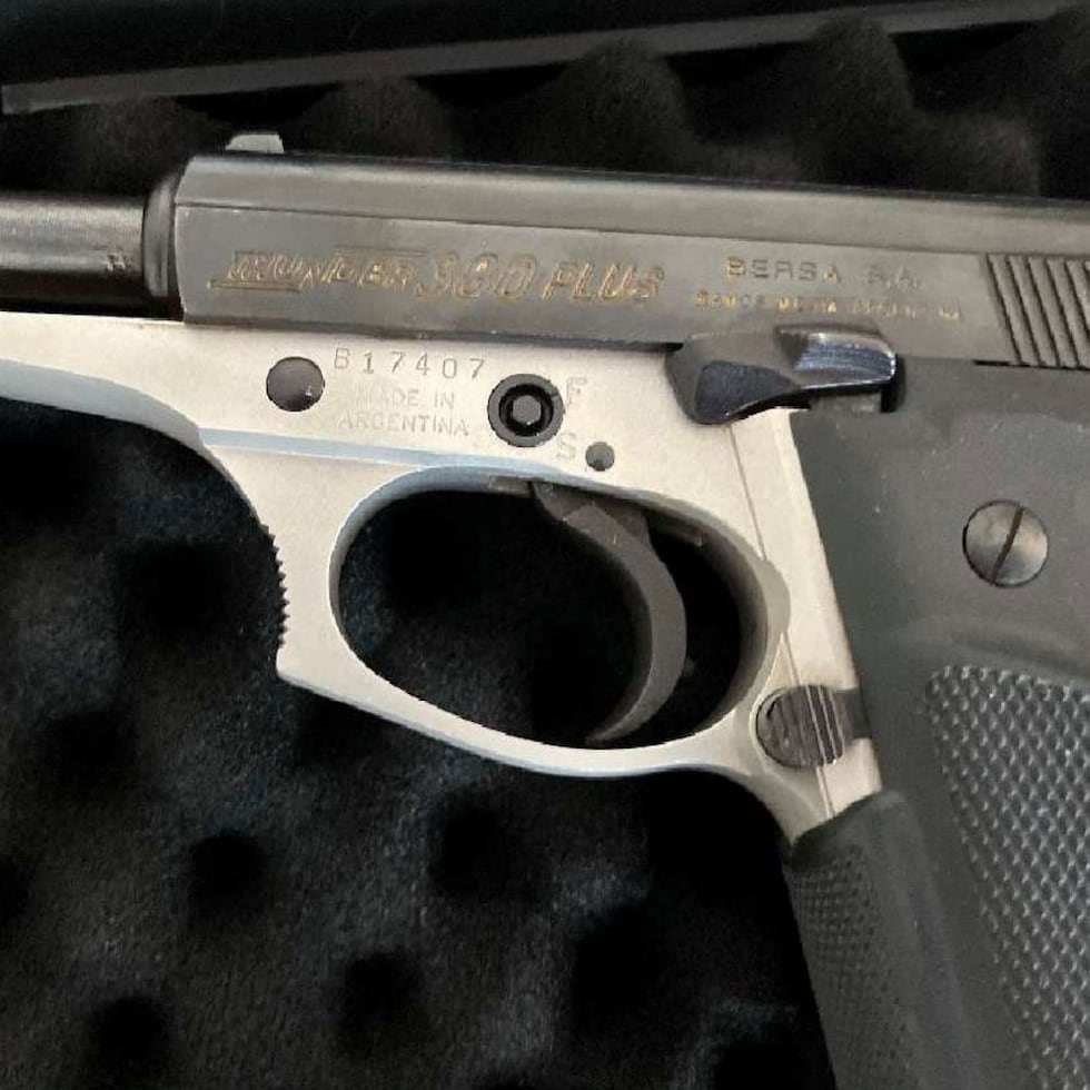 Al imputado le encontraron un arma de fuego.