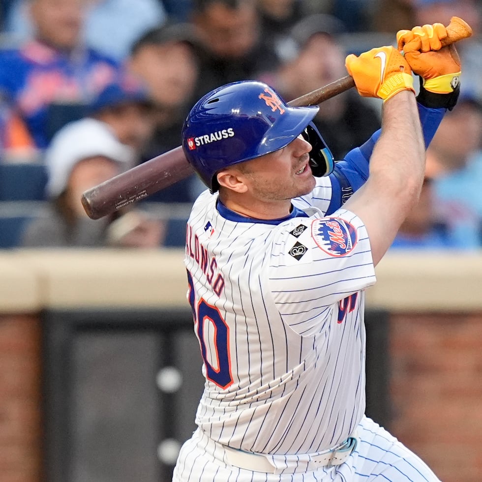 Pete Alonso, aquí en uniforme de los Mets de Nueva York, recibe un bono por firmar de $12.5 millones pagadero dentro de los 45 días posteriores a la aprobación del contrato por parte de las Grandes Ligas.