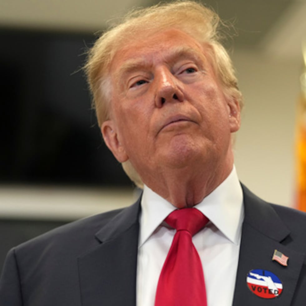 Donald Trump añadió que su administración estaba siguiendo de cerca la contienda. “Estamos atentos”, afirmó.
