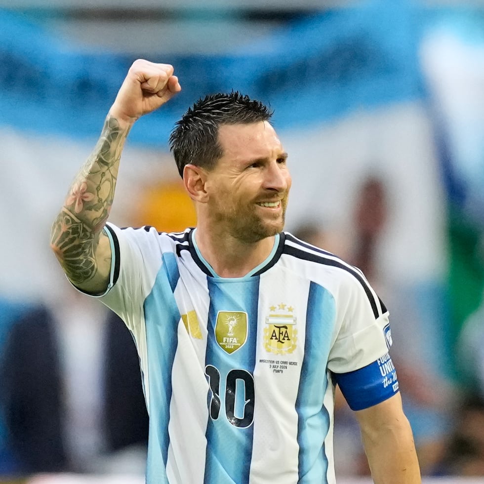 Lionel Messi celebra su gol contra Cabo Verde.