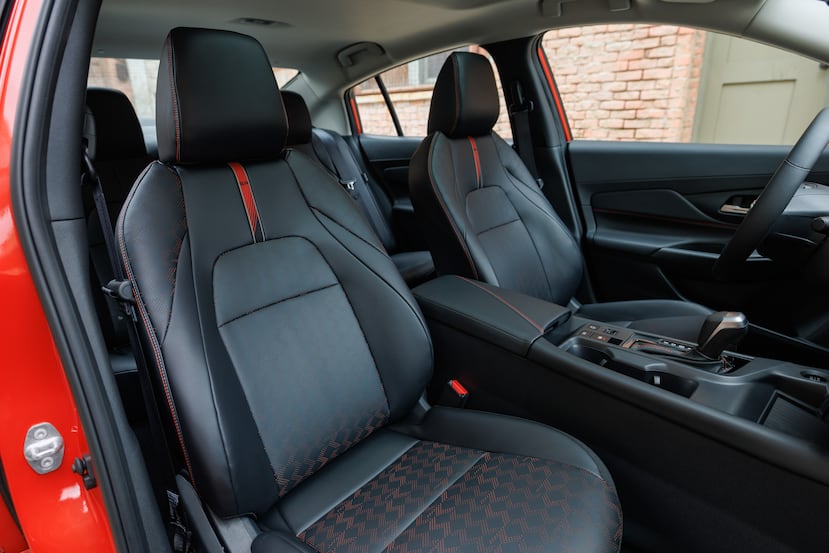 Así es el interior del nuevo Nissan Sentra 2026.