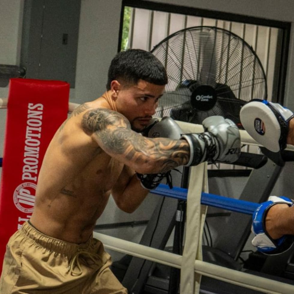 Jan Paul Rivera (en la foto) se medirá al mexicoamericano Conrado Martínez.