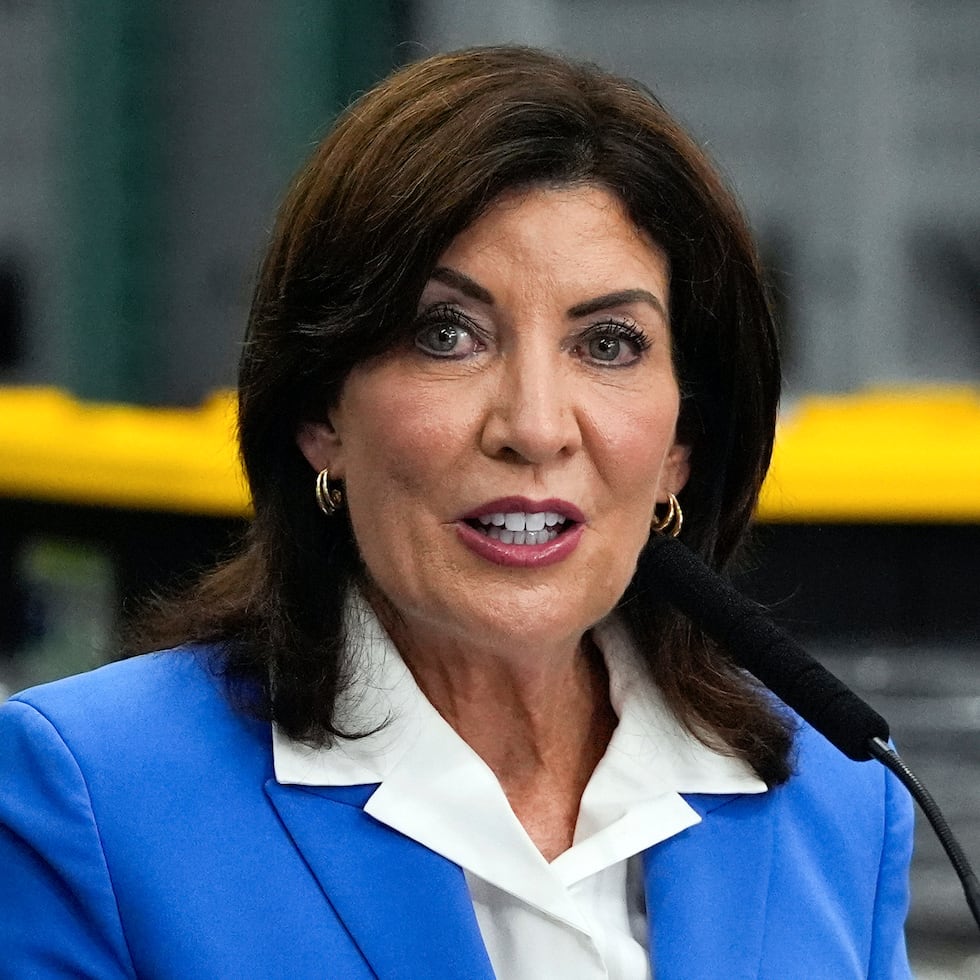 La gobernadora del estado de Nueva York, Kathy Hochul, anunció la iniciativa junto a la Fundación Afya.
