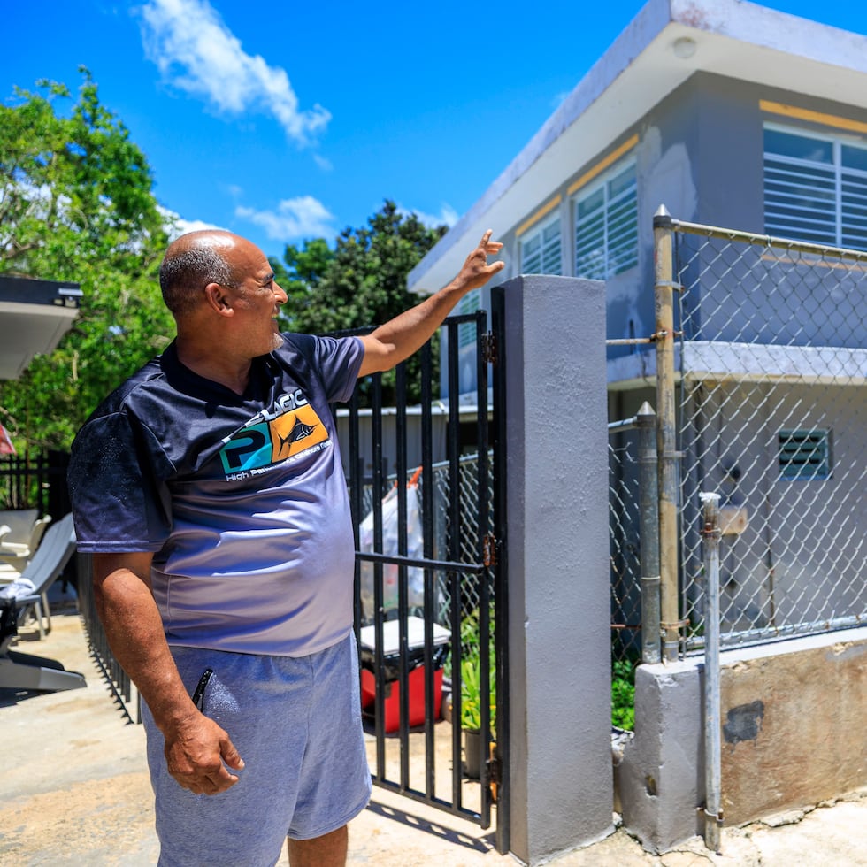 The Ortiz brothers' cousin, José Lozada Morales, alias "Chau", points out the house where the Ortiz brothers were born and raised, from where they went on to become stars of world horsemanship.