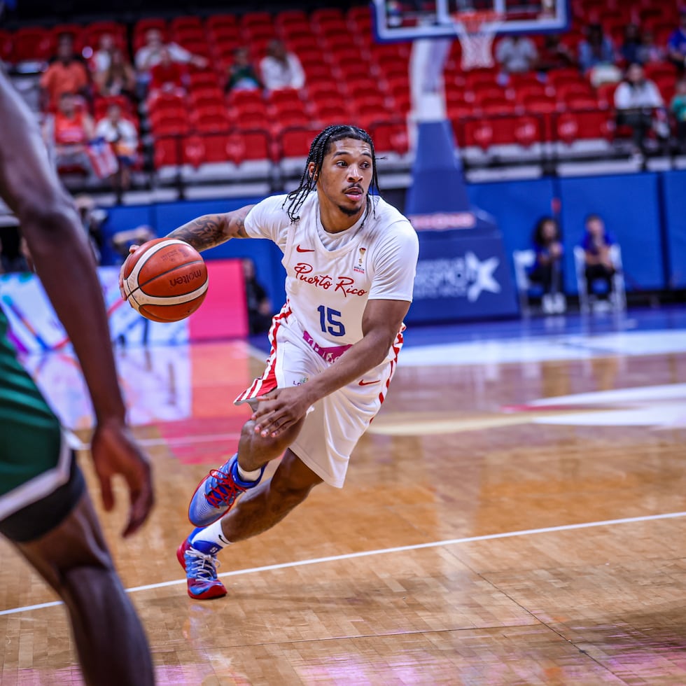 Zakai Zeigler debutó con Puerto Rico el pasado noviembre.