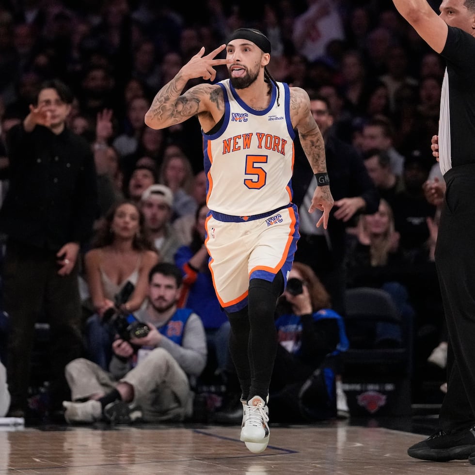 José Alvarado ha sido pura pasión para los Knicks de Nueva York desde su llegada temprano en febrero.