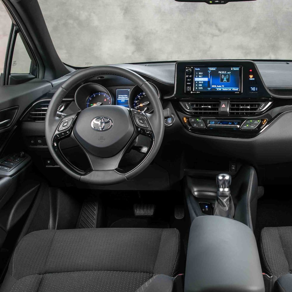 Toyota se mantuvo como la marca con mayor volumen de ventas en agosto, con 2,286 unidades y 30.54% del mercado.