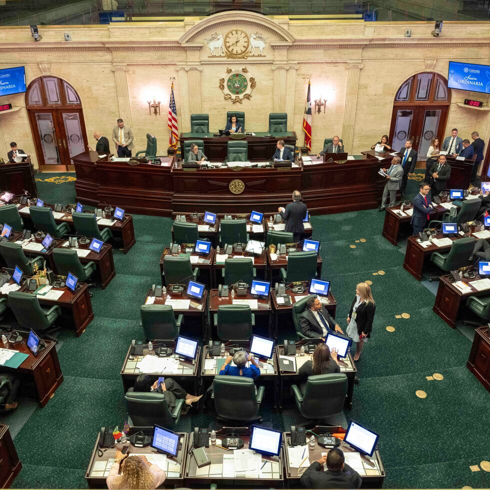 PS 504, authored by Senate President Thomas Rivera Schatz, would amend the Civil Code to recognize legal capacity to the embryo from conception.