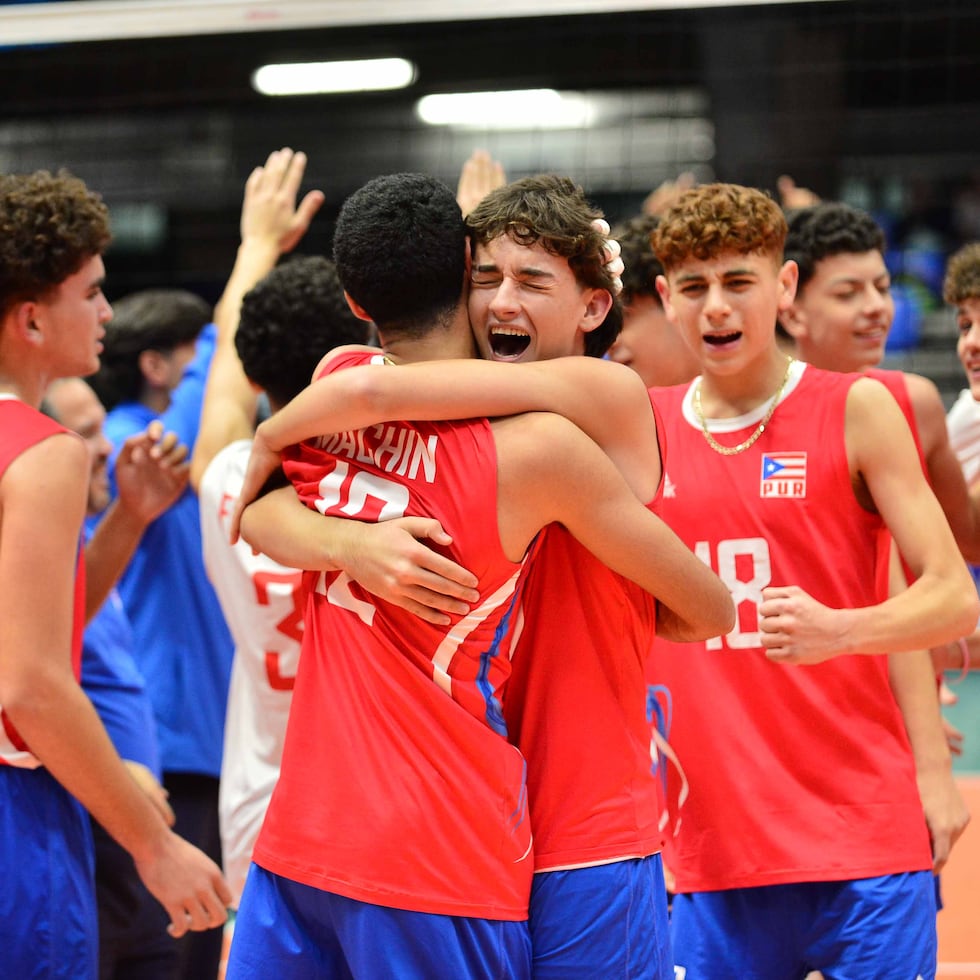 El sexteto boricua celebra el bicampeonato de Norceca Sub-17.