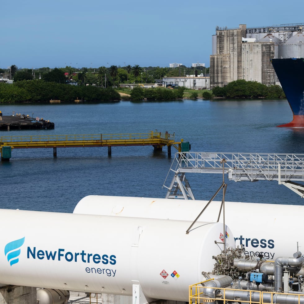 The FOMB ruled that the term sheet must be amended to allow other companies to supply fuel in the event that NFE is unable to meet its deliveries.