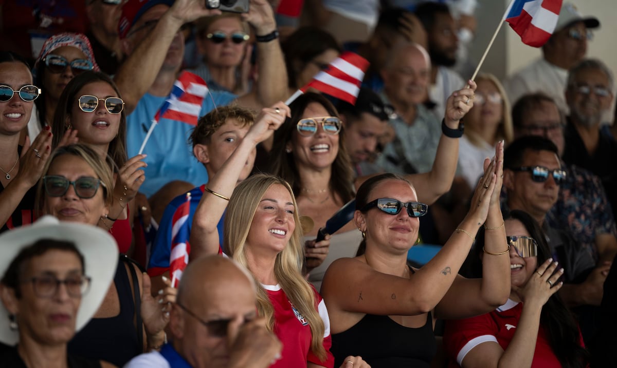 Puerto Rico se hace sentir desde las gradas en Santo Domingo 2026