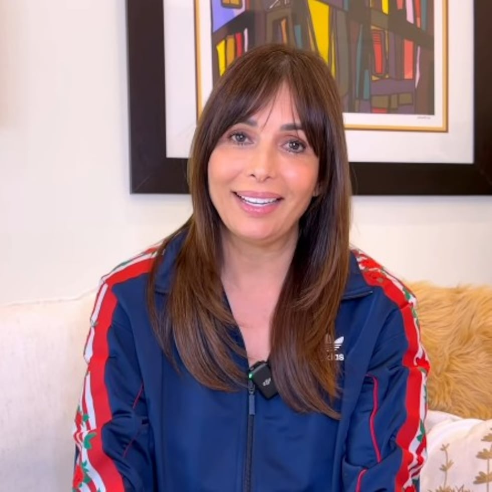 “Estoy viva, estoy sana”.
Con esa poderosa afirmación, Giselle Blondet reapareció en redes sociales tras un quebranto de salud como secuela de dos cirugías de espalda.