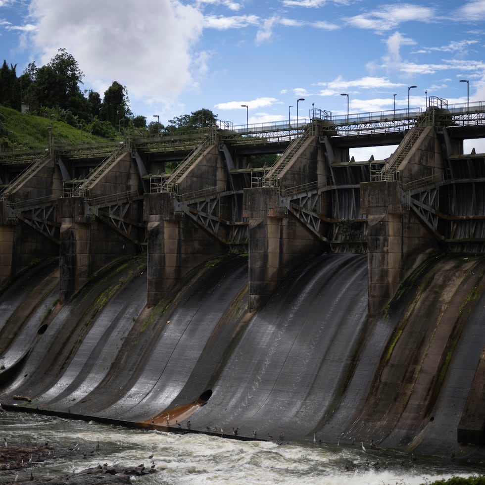 Las interrupciones también impactaron, en marzo pasado, a los abonados que reciben agua a través de la represa Carraízo, debido a problemas con el servicio eléctrico.