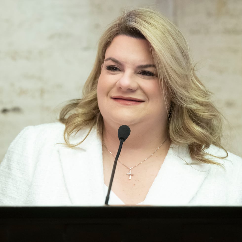 La gobernadora Jenniffer González sostuvo que se deben “respetar los procesos legislativos” para solicitar información a agencias del Ejecutivo.