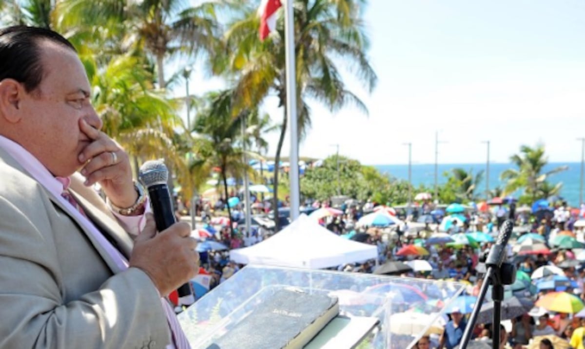 Jorge Raschke critica a políticos "entregados a mentir" en evento Clamor a Dios en el Capitolio