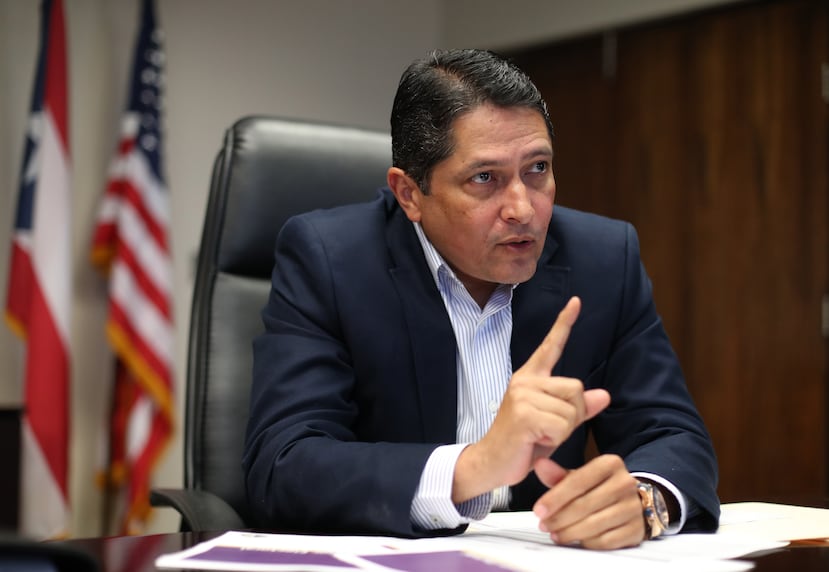 Walter Vélez, contralor electoral.