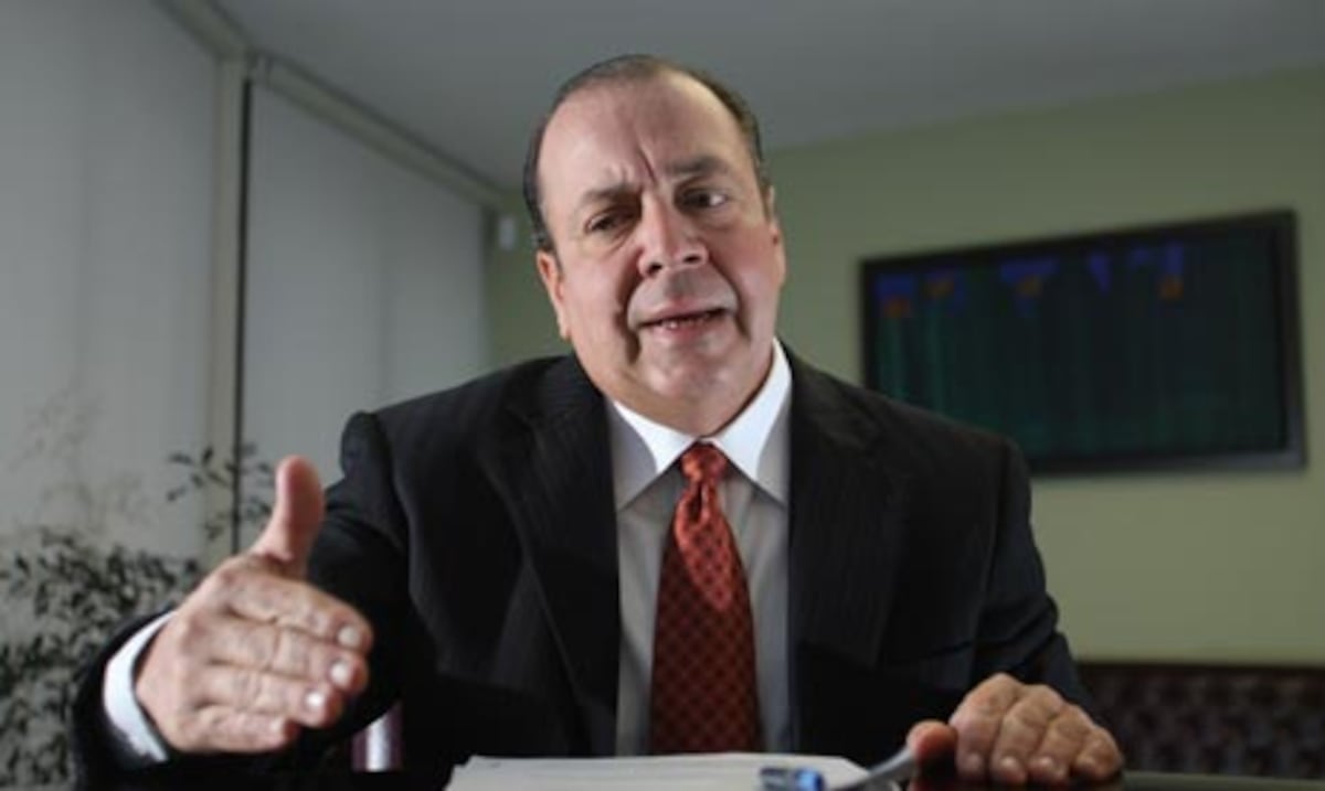 Antonio Sagardía autoriza al secretario de Hacienda a entregar su información contributiva al Senado