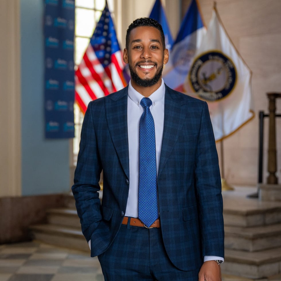 Reynoso, nacido en Brooklyn de padres dominicanos, busca la candidatura demócrata al escaño que dejará Nydia Velázquez al terminar este año.