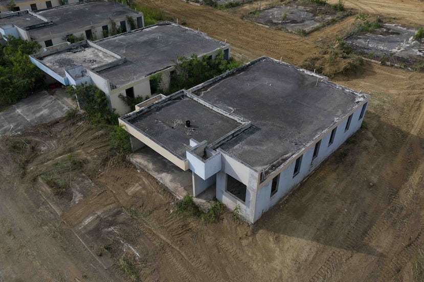 Vista aérea de la urbanización Emerald View, en Yauco, donde el alcalde de ese municipio, Ángel Luis Torres, identificó residencias en desuso que podrían utilizarse para albergar a las familias que perdieron sus hogares debido a los eventos sísmicos.