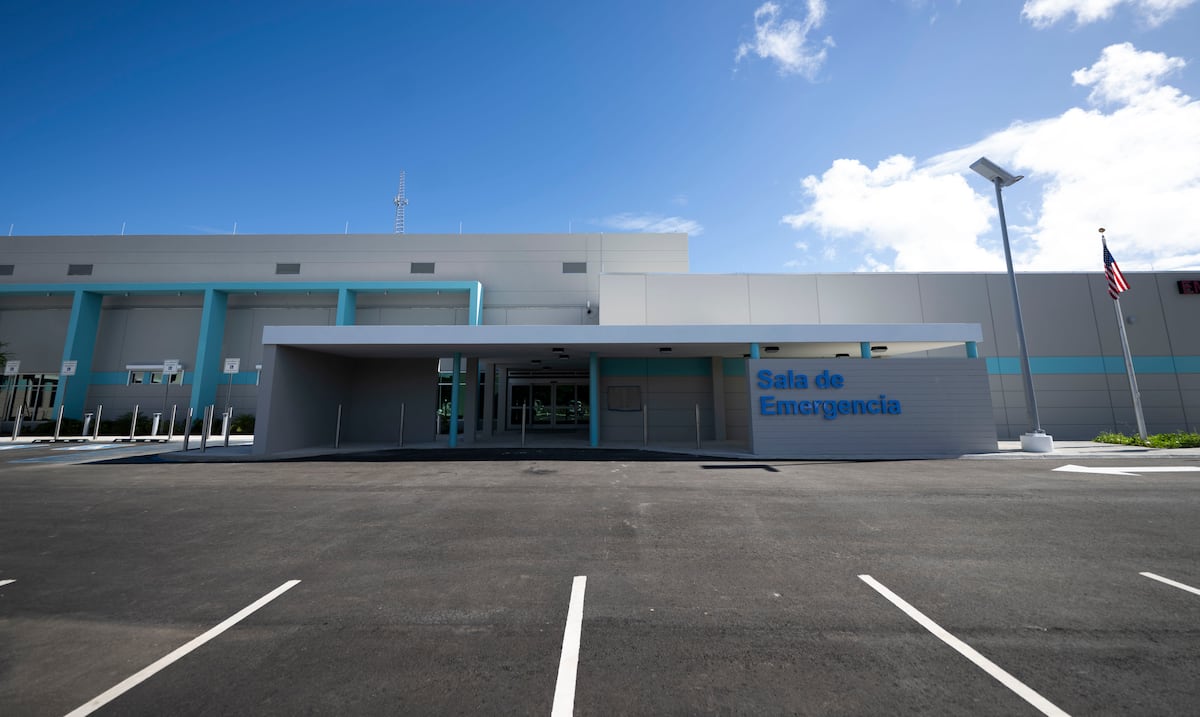 Contraloría califica de "irregular" compra de CT Scan para Vieques sin uso por 22 meses