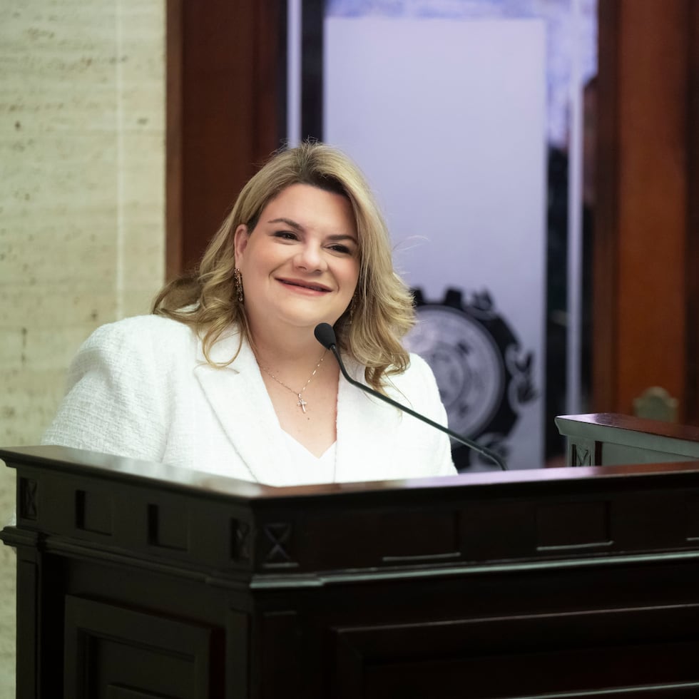 En total, la gobernadora Jenniffer González firmó el viernes cuatro nuevas leyes.