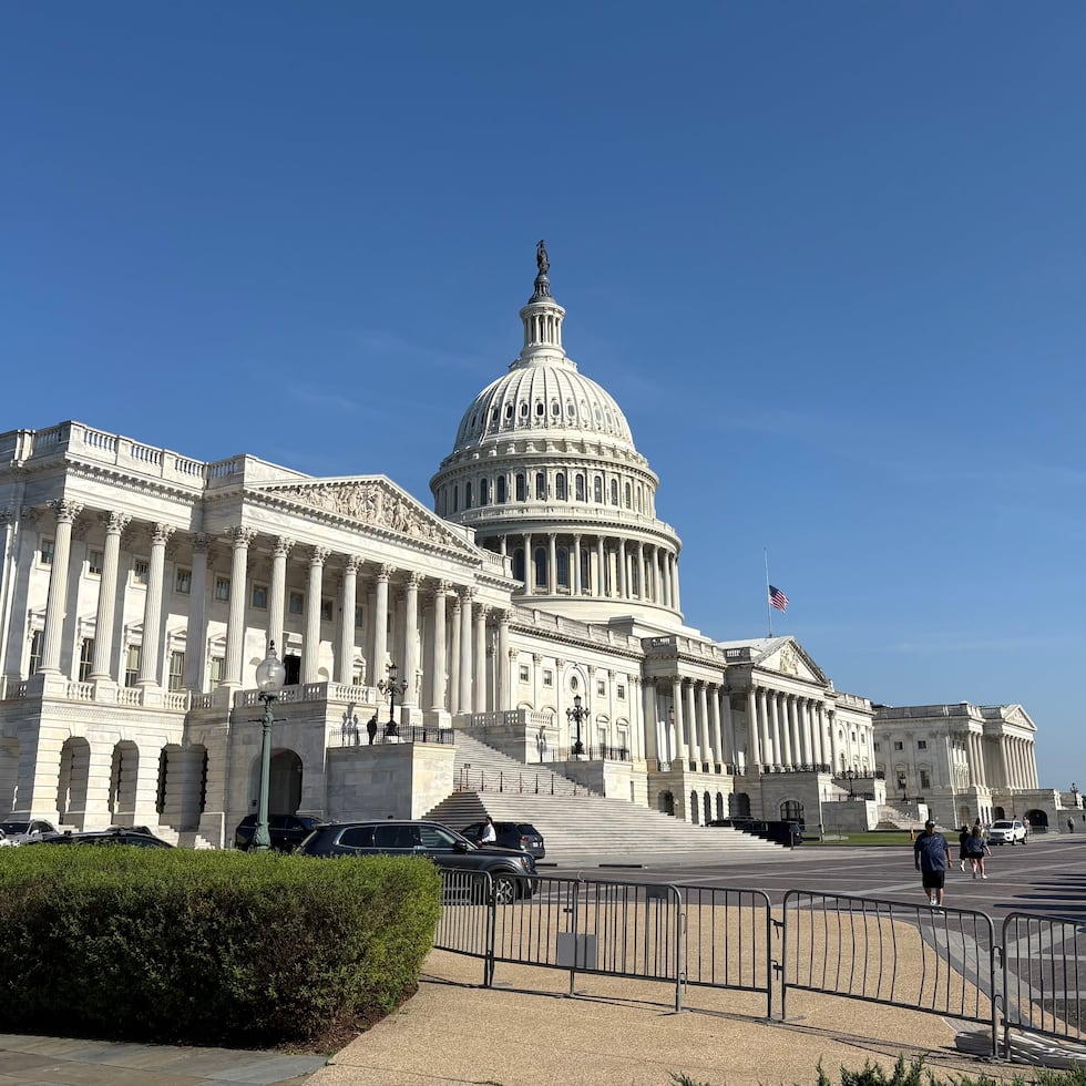 Republican Morgan Griffith introduced legislation in the U.S. House of Representatives to limit the right to U.S. citizenship for those born in unincorporated territories.