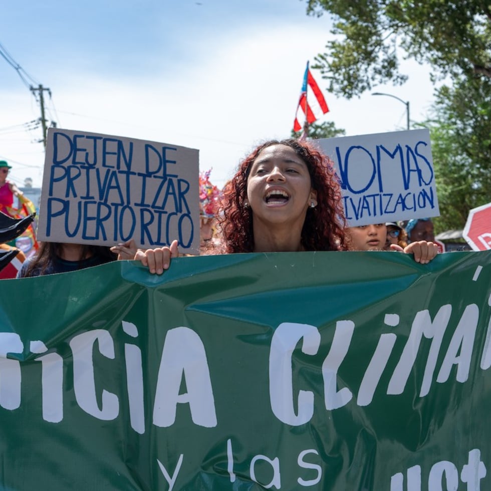 La caminata destacó el impacto de las manifestaciones del cambio climático sobre las poblaciones más vulnerables.