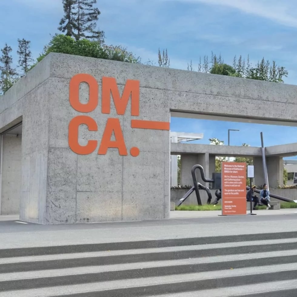 Desconocidos irrumpieron en las instalaciones y robaron más de 1,000 objetos de la colección del museo.