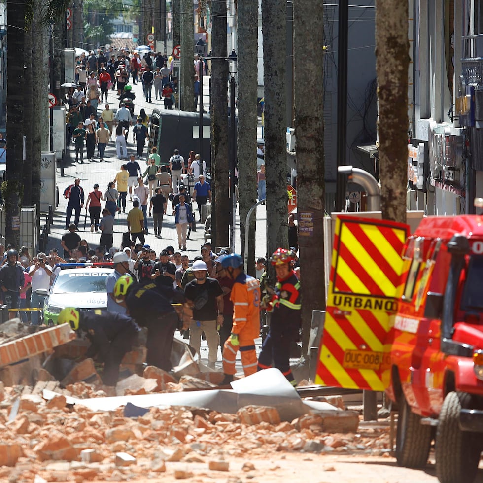 Venezuela ofrece enviar rescatistas y ayuda humanitaria a Colombia tras el sismo de magnitud 7.4