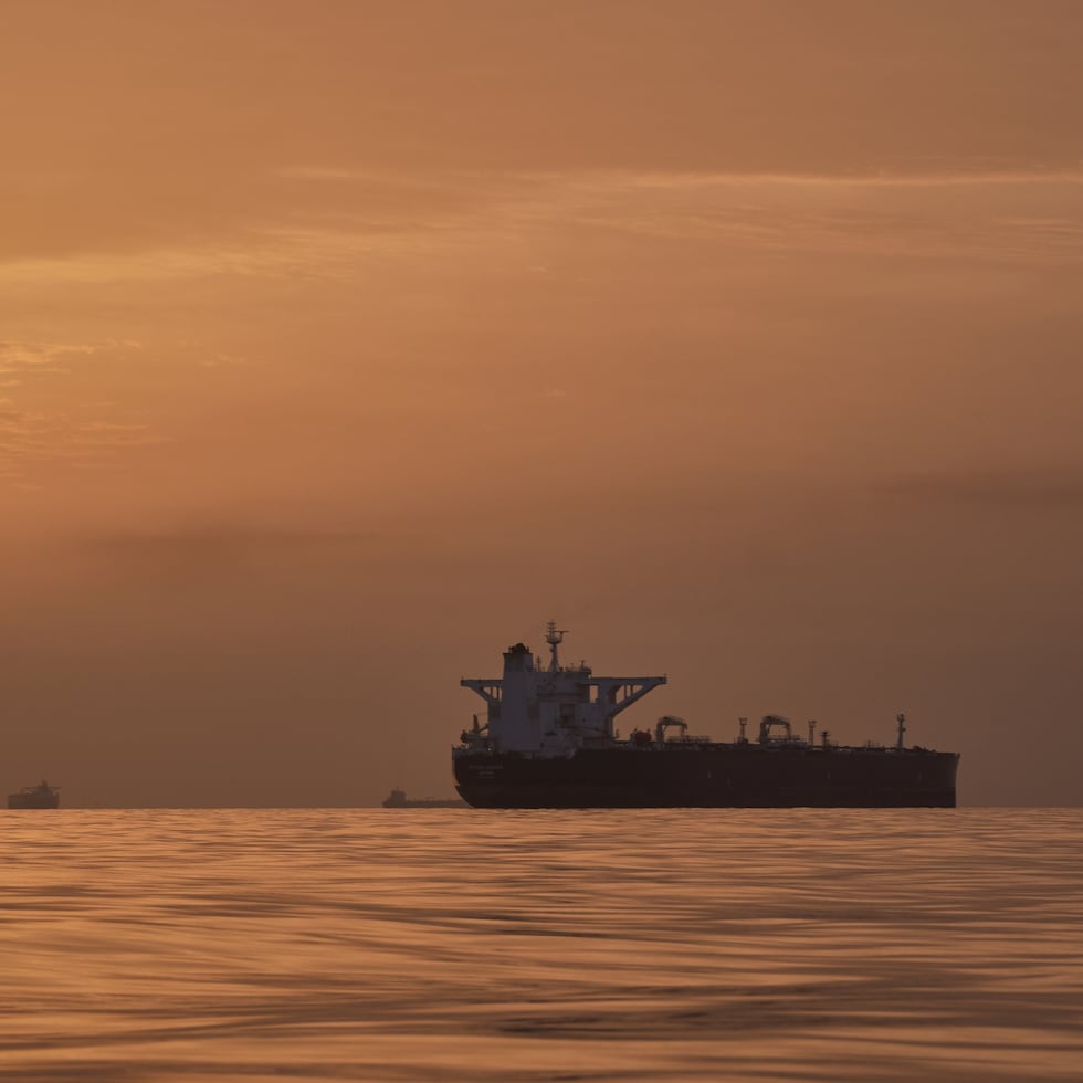 El esfuerzo iraní por formalizar el control sobre el canal generó nuevas preocupaciones sobre el transporte marítimo internacional.
