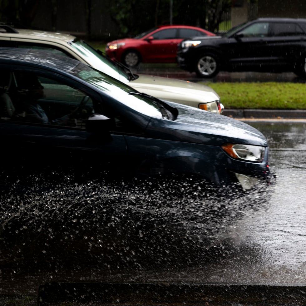 Estas precipitaciones provocaron inundaciones urbanas repentinas y el desbordamiento de algunos ríos.