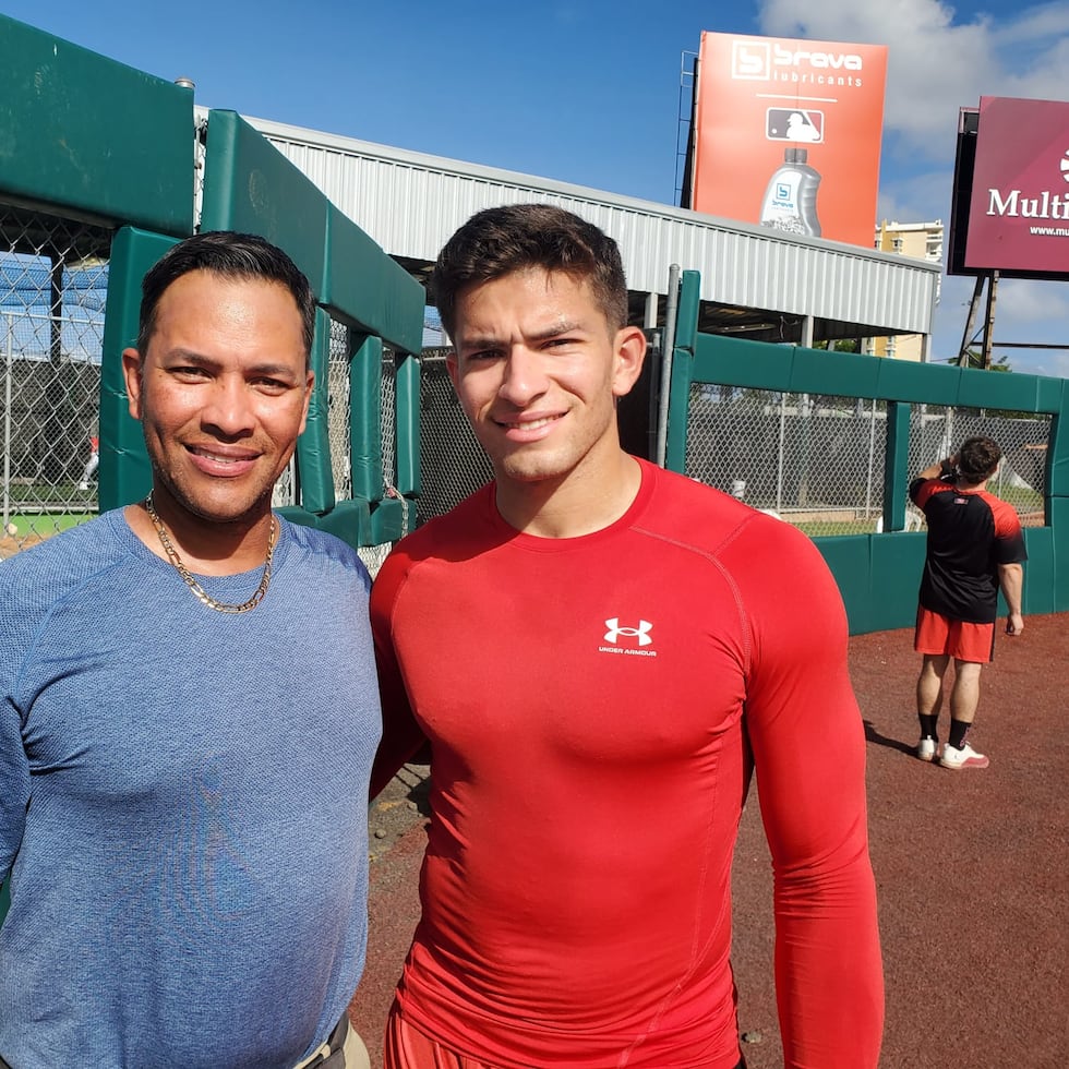 José "Cheíto" Cruz y su hijo Trei, aquí cuando el segundo jugó una de dos temporadas con los Leones de Ponce.