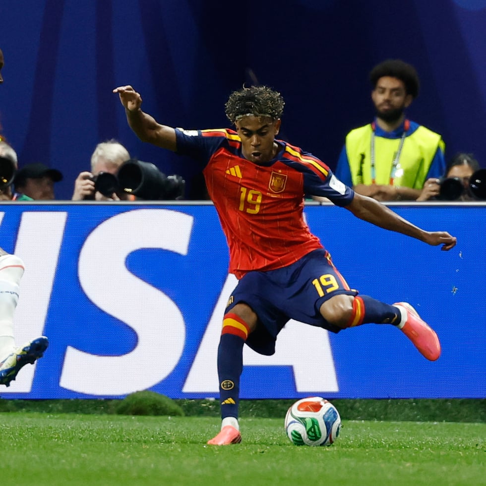 Lamine Yamal entró del banco en el empate 0-0 de España con Cabo Verde.