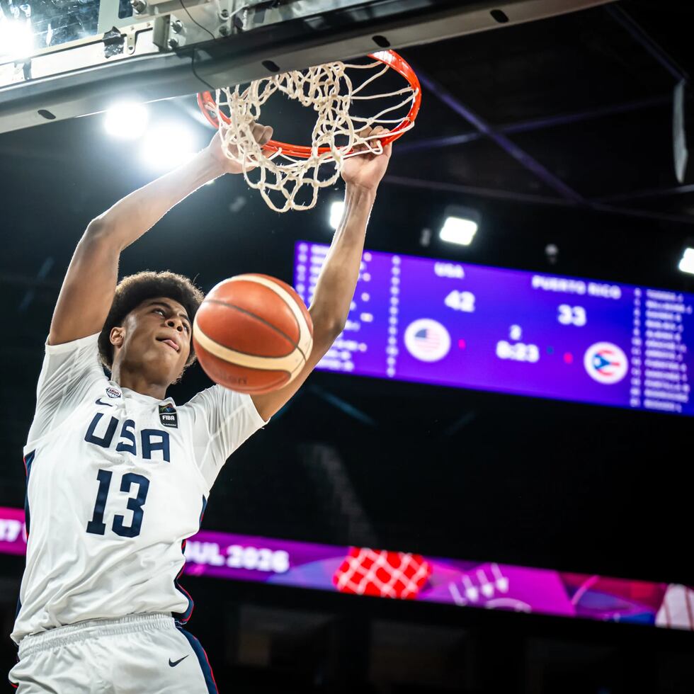 Joaquim Boumtje Boumtje dominó a Puerto Rico con 31 puntos y 16 rebotes.