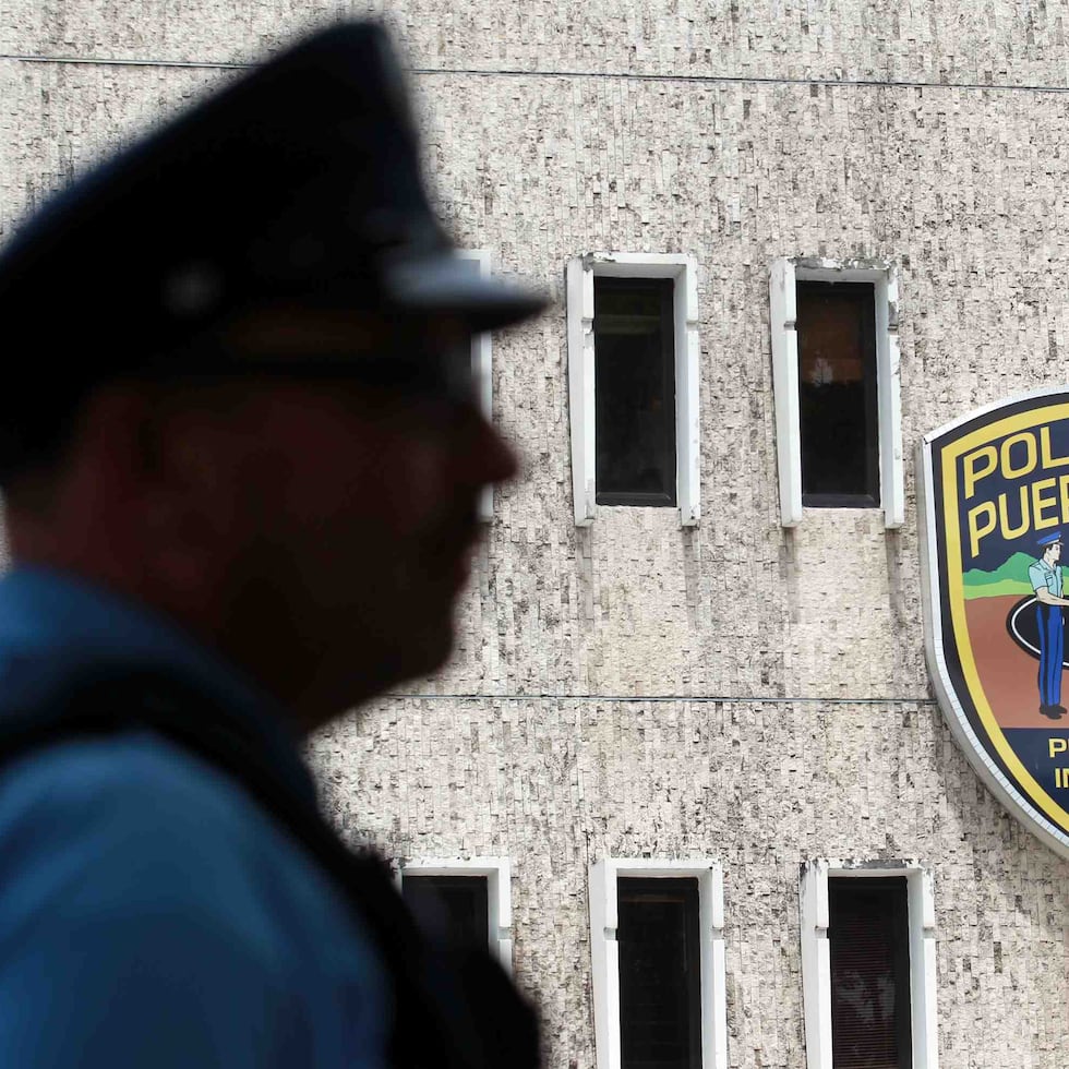Personal de la División de Homicidios del Cuerpo de Investigaciones Criminales (CIC) de Bayamón y el fiscal de turno se unieron a la investigación.
