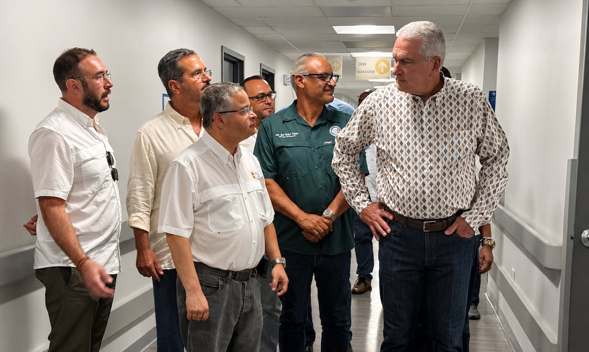 “Visita sorpresa”: Thomas Rivera Schatz, Pedro Pierluisi y Víctor Ramos coinciden en el CDT de Vieques