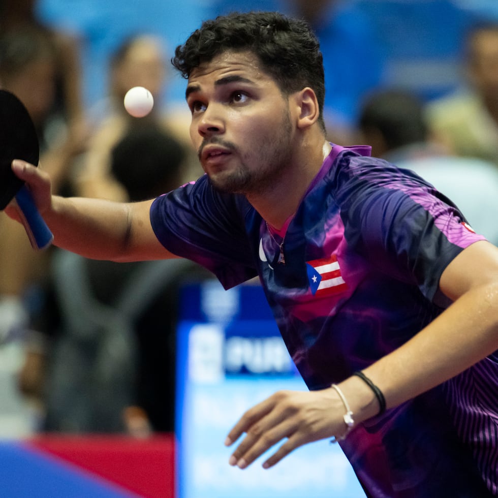 Ángel Naranjo también avanzó a la ronda de los mejores 16 en el torneo de sencillos.
