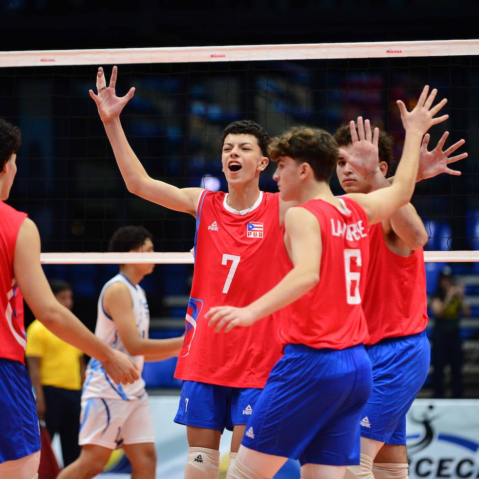 La Selección Nacional celebra durante el Norceca Sub-17.