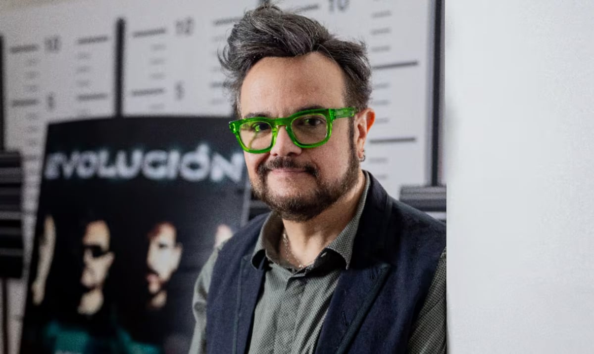 Aleks Syntek anuncia que se alejará de México tras polémica con comentarios contra puertorriqueños