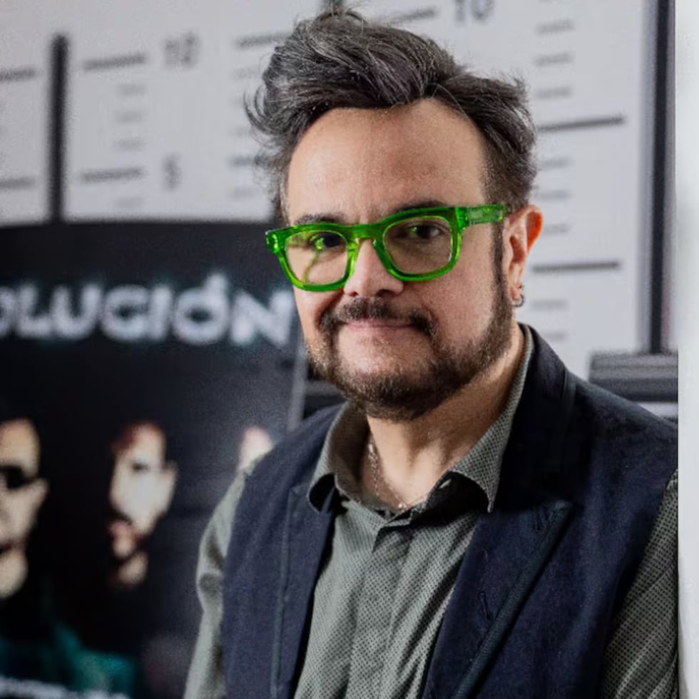 Aleks Syntek.