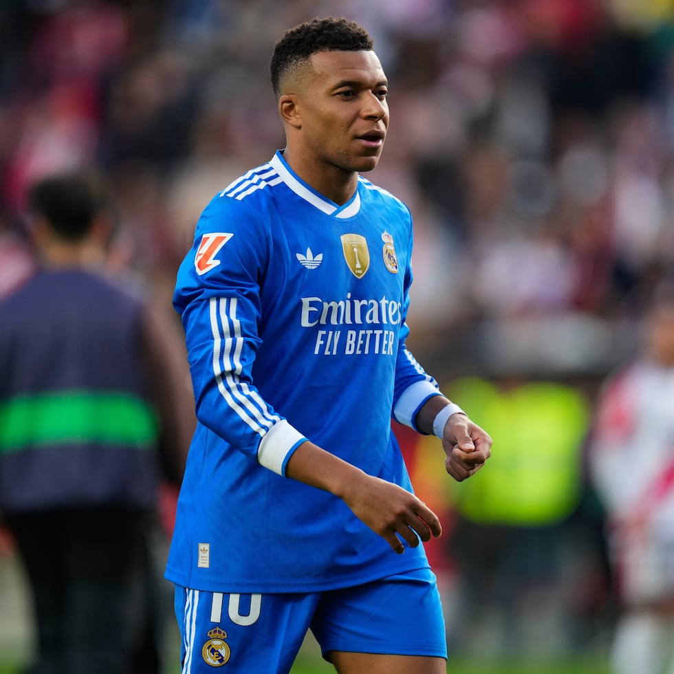 Kylian Mbappé denunció que el rapero lo invitó a invertir en el equipo mientras Orelsan no puso "ni un céntimo" según el jugador.